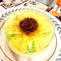 Sunflower jelly cake